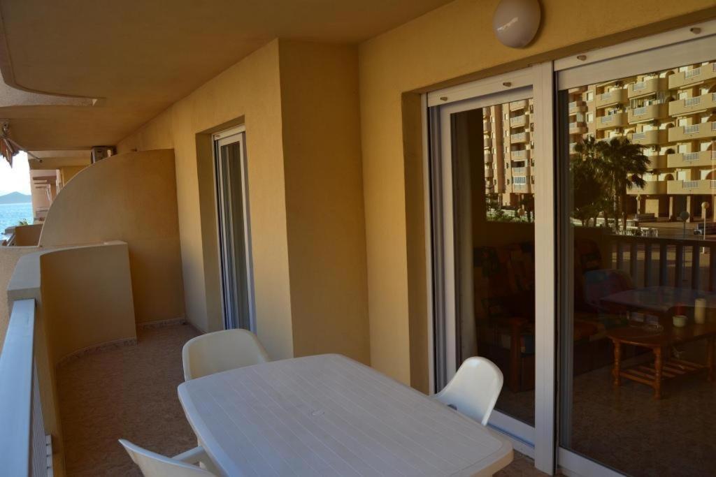 Apartamentos Turisticos Puerto Tomas Maestre ラ・マンガ・デル・マール・メノール エクステリア 写真