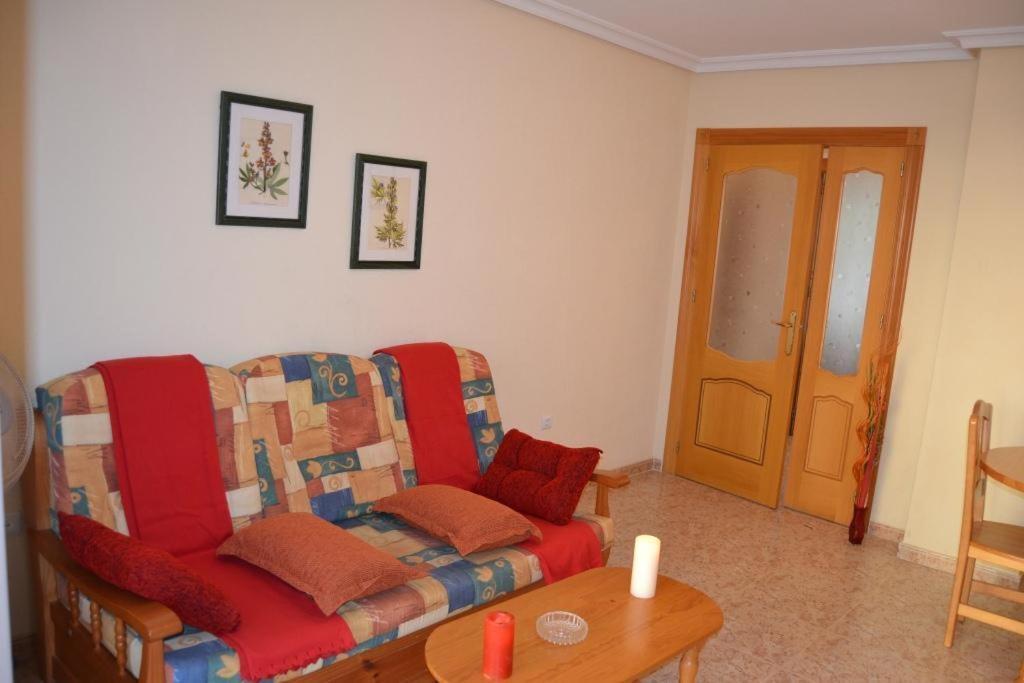 Apartamentos Turisticos Puerto Tomas Maestre ラ・マンガ・デル・マール・メノール 部屋 写真