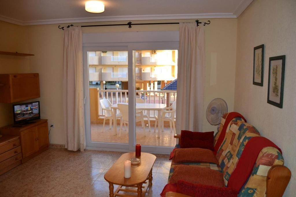 Apartamentos Turisticos Puerto Tomas Maestre ラ・マンガ・デル・マール・メノール 部屋 写真