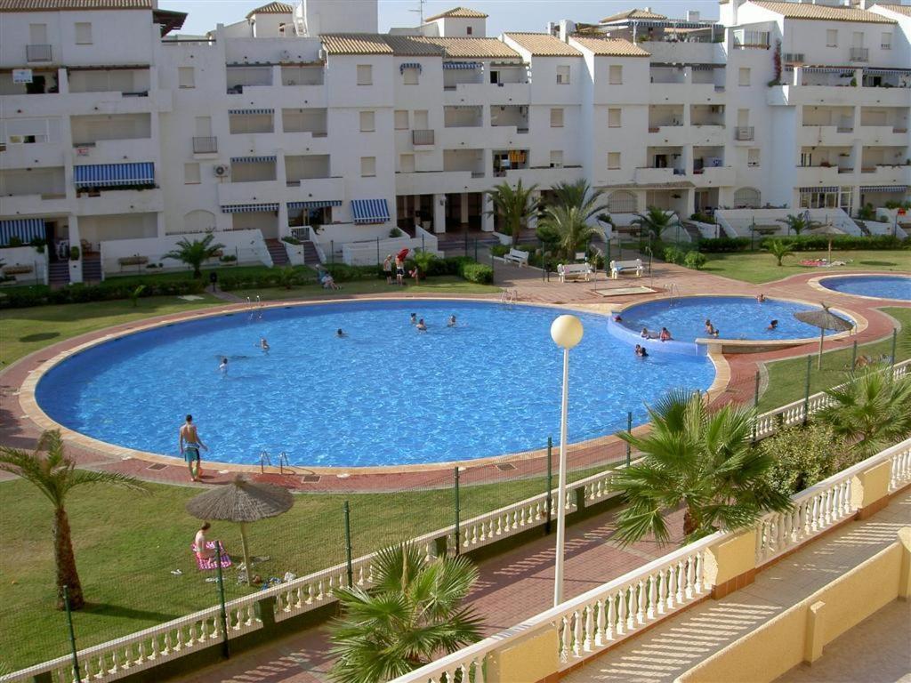 Apartamentos Turisticos Puerto Tomas Maestre ラ・マンガ・デル・マール・メノール エクステリア 写真